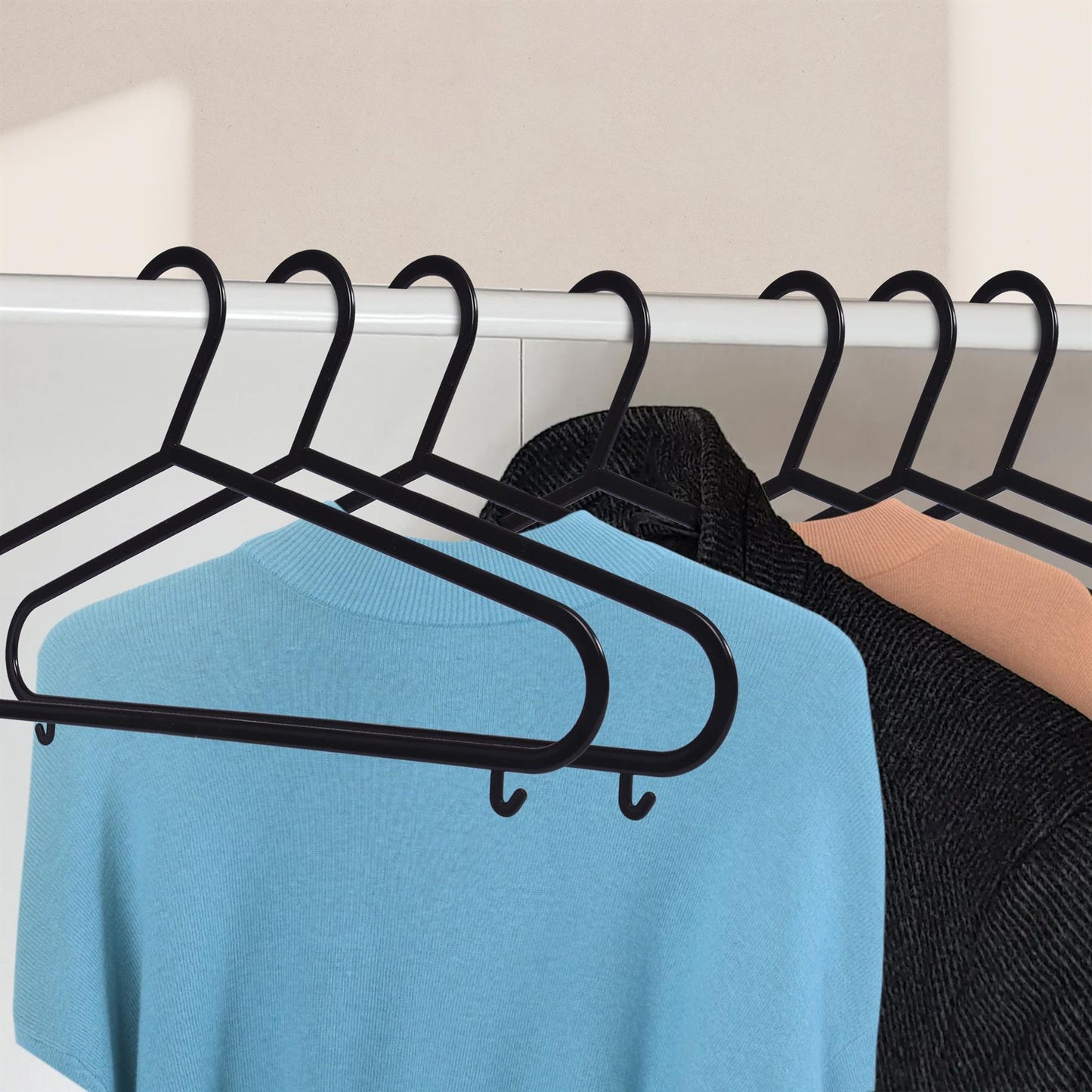 Slim And Lightweight Plastic Hangers For Adults' Clothes And Wardrobe Organization